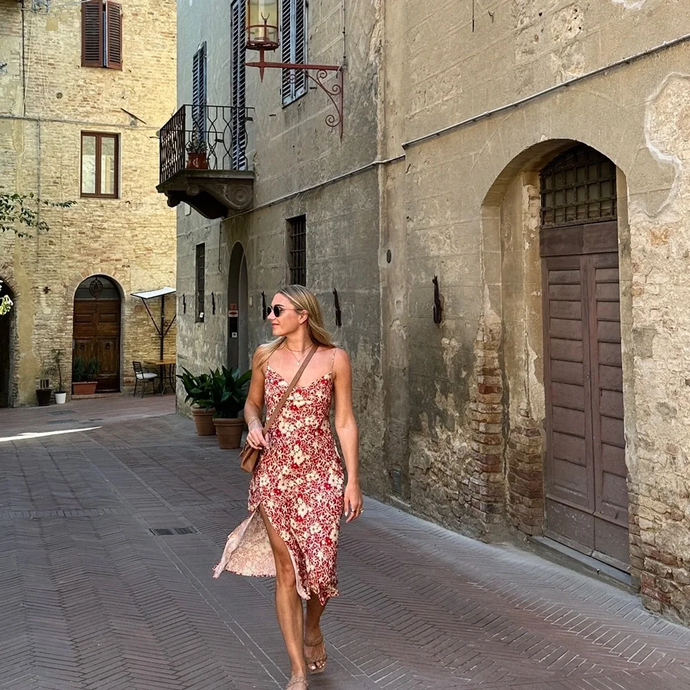 RESA Red and Cream Floral Midi Dress - Picture 2 of 3